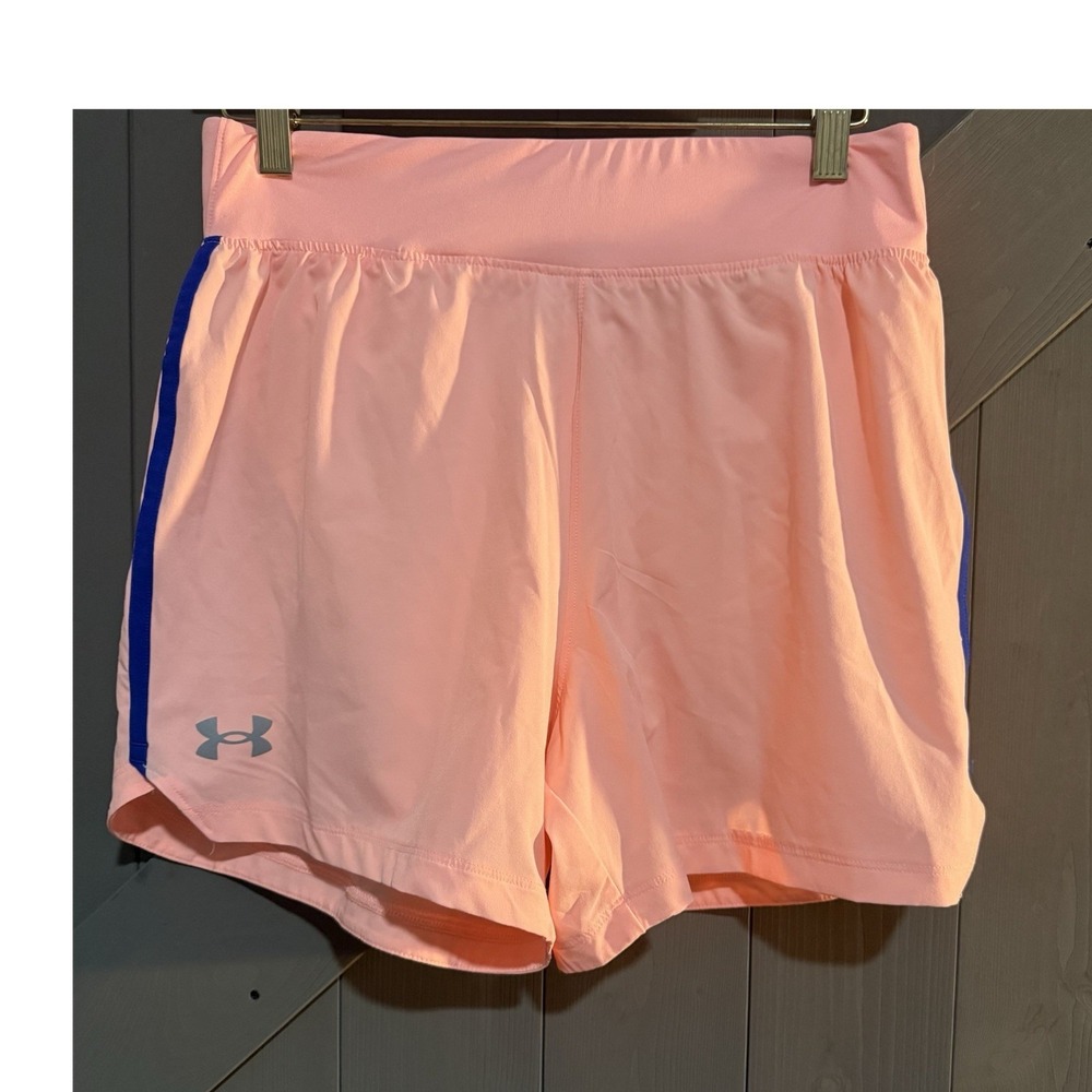 Under Armour Speedpocket Women's Pink Fitted Running Shorts Stretch Zipper